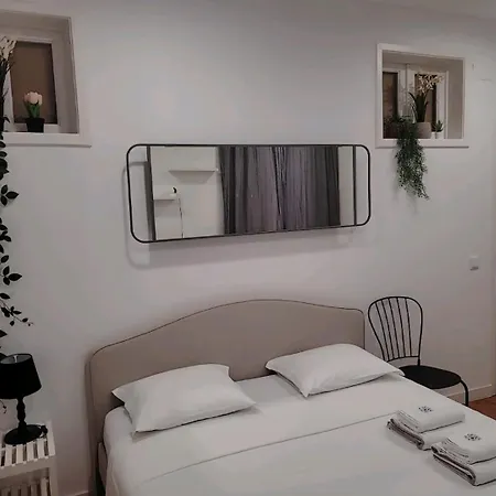 Quarto em Acomodações Particulares Varanda Privada Iroom