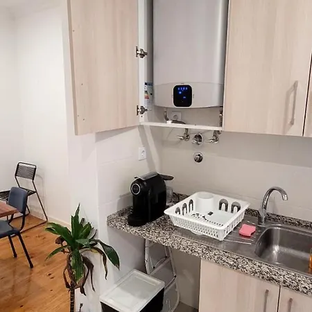 Varanda Privada Iroom Quarto em Acomodações Particulares Lisboa